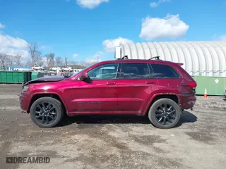 2018 Jeep Grand Cherokee Laredo E with VIN 1C4RJFAG9JC502525, listed as a IAAI auction lot 41683357 with 72,210 mi miles. Bid and sale history available at carsss.com. Image 15.