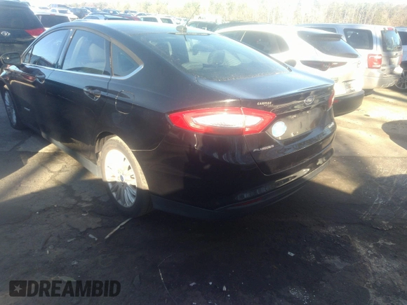 2015 Ford Fusion S Hybrid with VIN 3FA6P0UU9FR246868, listed as a IAAI auction lot 41307984 with 153,466 mi miles. Bid and sale history available at carsss.com. Image 3.