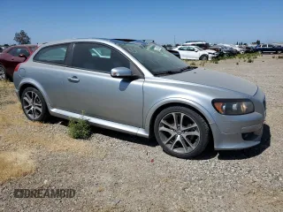 2009 Volvo C30 with VIN YV1MK672892145756, listed as a Copart auction lot 58327804 with 105,121 mi miles and Salvage Title. Bid and sale history available at DreamBid. Image 4.