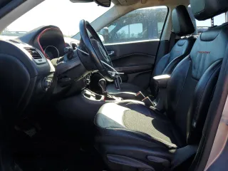 2020 Jeep Compass Trailhawk with VIN 3C4NJDDB6LT195910, listed as a Copart auction lot 55456015 with 122,138 mi miles and Salvage title. Bid and sale history available at DreamBid. Image 7.
