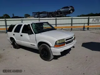 2004 Chevrolet Blazer Fleet with VIN 1GNCS13X64K155966, listed as a Copart auction lot 53891204 with 132,761 mi miles and Salvage Title. Bid and sale history available at carsss.com. Image 12.
