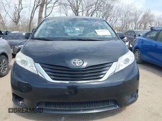 2014 Toyota Sienna LE AAS with VIN 5TDKK3DC6ES499478, listed as a IAAI auction lot 41918474 with 127,734 mi miles and . Bid and sale history available at carsss.com. Image 12.