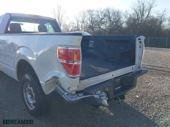 2014 Ford F-150 XL with VIN 1FTNF1CF4EKD17186, listed as a IAAI auction lot 41785115 with 223,245 mi miles. Bid and sale history available at carsss.com. Image 6.