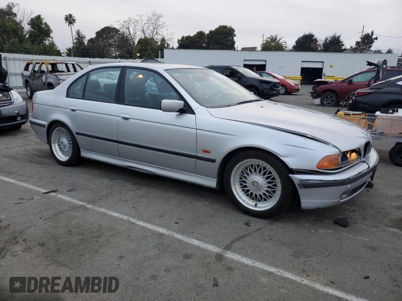2000 BMW 5 Series 528iA with VIN WBADM6342YGV01382, listed as a Copart auction lot 44736415 with 167,919 mi miles and Salvage Title. Bid and sale history available at carsss.com. Image 4.