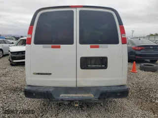 2021 Chevrolet Express Passenger LS with VIN 1GAZGNF73M1236963, listed as a Copart auction lot 75325424 with 26,172 mi miles and Salvage Title. Bid and sale history available at carsss.com. Image 6.