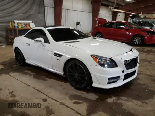 2014 Mercedes-Benz SLK 250 with VIN WDDPK4HA8EF092580, listed as a Copart auction lot 80237154 with 111,151 mi miles and Clean title. Bid and sale history available at DreamBid. Image 4.