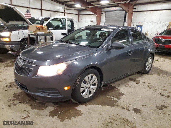 2013 Chevrolet Cruze LS with VIN 1G1PA5SH5D7222809, listed as a Copart auction lot 52110165 with 163,953 mi miles and Clean Title. Bid and sale history available at carsss.com. Image 1.