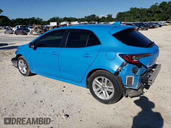 2021 Toyota Corolla Hatchback SE with VIN JTND4MBE5M3135173, listed as a Copart auction lot 60318104 with 55,308 mi miles and Salvage Title. Bid and sale history available at carsss.com. Image 2.