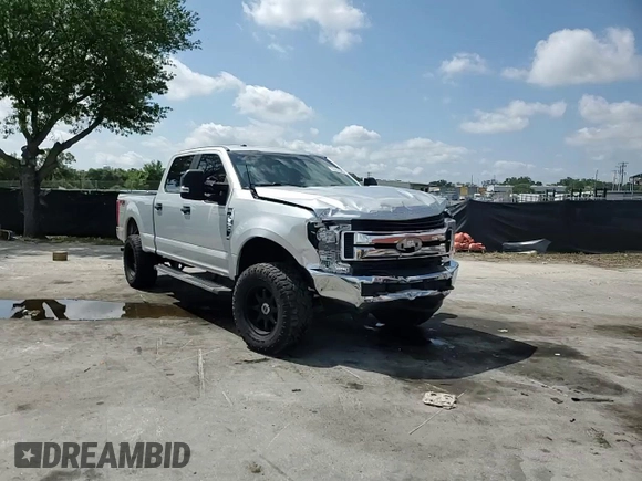 2018 Ford F-250 XL with VIN 1FT7W2B66JEB16396, listed as a Copart auction lot 55442695 with 165,538 mi miles and Salvage title. Bid and sale history available at DreamBid. Image 13.
