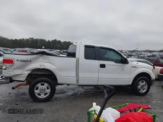 2009 Ford F-150 XL with VIN 1FTPX14V29KC15774, listed as a IAAI auction lot 41542368 with 256,000 mi miles. Bid and sale history available at carsss.com. Image 13.