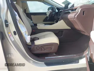 2020 Lexus RX 350 z VIN 2T2AZMAA8LC151876, wystawiony jako IAAI lot #42333795 z przebiegiem 16 885 mil mil oraz . Historia ofert i sprzedaży dostępna na DreamBid. Obrazek 5.