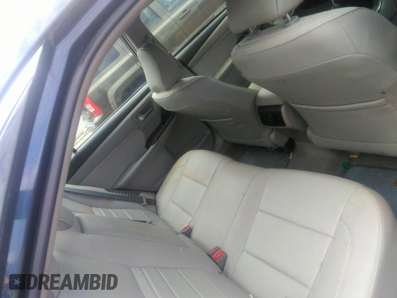 2017 Toyota Camry Hybrid LE with VIN 4T1BD1FK8HU229215, listed as a IAAI auction lot 40089195 with 67,749 mi miles. Bid and sale history available at carsss.com. Image 8.