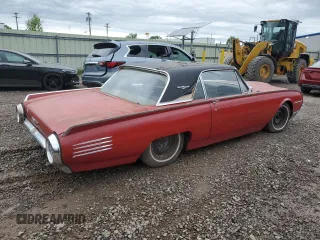 1961 Ford Thunderbird с VIN 1Y71Z157164, выставлен на аукционе Copart как лот 58658465 с пробегом 67 655 миль миль и Списание • Salvage title. История ставок и продаж доступна на DreamBid. Изображение 3.