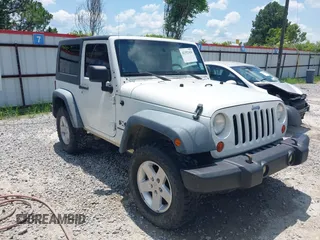 2009 Jeep Wrangler X с VIN 1J4FA24149L781794, выставлен на аукционе IAAI как лот 42352426 с пробегом 99 128 миль миль и . История ставок и продаж доступна на DreamBid. Изображение 1.
