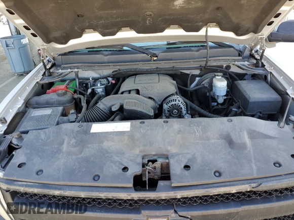 2010 Chevrolet Silverado 1500 with VIN 1GCSCPEA3AZ139675, listed as a Copart auction lot 55034675 with 141,314 mi miles and Salvage Title. Bid and sale history available at DreamBid. Image 11.