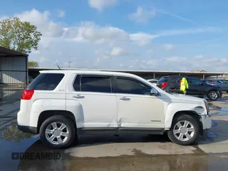 2011 GMC Terrain SLE-1 z VIN 2CTALMEC1B6216136, wystawiony jako IAAI lot #41108001 z przebiegiem 204 311 mil mil oraz . Historia ofert i sprzedaży dostępna na DreamBid. Obrazek 13.