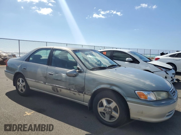 2001 Toyota Camry CE with VIN JT2BG22K610579827, listed as a Copart auction lot 41537605 with 188,136 mi miles and Salvage Title. Bid and sale history available at DreamBid. Image 4.