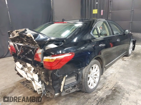 2011 Lexus LS 460 with VIN JTHCL5EF0B5008943, listed as a IAAI auction lot 41919108 with 304,511 mi miles and . Bid and sale history available at DreamBid. Image 4.