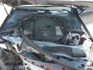 2018 Mercedes-Benz C 350e with VIN 55SWF4HB4JU262496, listed as a Copart auction lot 70704394 with 99,518 mi miles and Clean title. Bid and sale history available at DreamBid. Image 11.