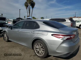 2018 Toyota Camry LE with VIN 4T1B11HK4JU062623, listed as a Copart auction lot 84542804 with 87,281 mi miles and Clean title. Bid and sale history available at DreamBid. Image 2.