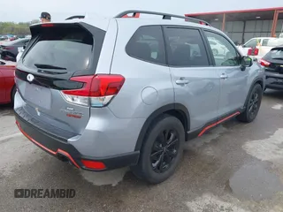 2021 Subaru Forester Sport with VIN JF2SKARC9MH433914, listed as a IAAI auction lot 41905614 with 89,183 mi miles. Bid and sale history available at carsss.com. Image 4.