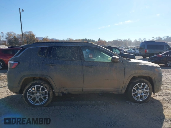 2023 Jeep Compass Latitude Lux with VIN 3C4NJDFN4PT521619, listed as a IAAI auction lot 40676656 with Not provided miles and . Bid and sale history available at DreamBid. Image 13.