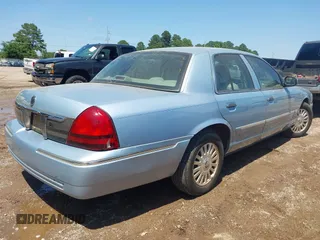 2006 Mercury Grand Marquis LS Premium z VIN 2MEFM75V16X647205, wystawiony jako IAAI lot #42211693 z przebiegiem 140 105 mil mil oraz . Historia ofert i sprzedaży dostępna na DreamBid. Obrazek 4.