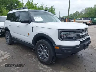 2023 Ford Bronco Sport Badlands z VIN 3FMCR9D99PRE15808, wystawiony jako IAAI lot #42133703 z przebiegiem 36 386 mil mil oraz . Historia ofert i sprzedaży dostępna na DreamBid. Obrazek 1.