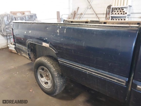1995 Dodge Ram 1500 with VIN 3B7HF13Y6SM142040, listed as a IAAI auction lot 41737628 with 152,582 mi miles. Bid and sale history available at carsss.com. Image 13.