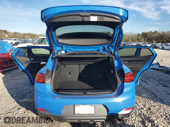 2021 BMW X2 sDrive28i with VIN WBXYH9C09M5S16436, listed as a Copart auction lot 41742855 with 40,547 mi miles and Salvage Title. Bid and sale history available at carsss.com. Image 6.