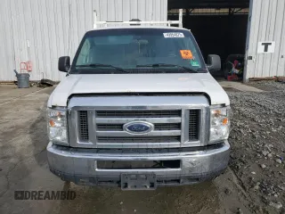 2012 Ford Econoline Cargo Super Duty Commercial z VIN 1FTSS3EL9CDB11926, wystawiony jako Copart lot #49954875 z przebiegiem 227 273 mil mil oraz Szkody całkowita. Historia ofert i sprzedaży dostępna na DreamBid. Obrazek 5.