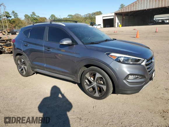 2017 Hyundai Tucson Sport z VIN KM8J33A26HU326088, wystawiony jako Copart lot #82030663 z przebiegiem 111 615 mil mil oraz Czysty tytuł • Clean title. Historia ofert i sprzedaży dostępna na DreamBid. Obrazek 4.