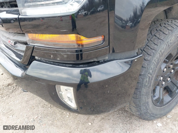 2018 Chevrolet Silverado 1500 LT with VIN 1GCVKREC7JZ165550, listed as a IAAI auction lot 41854559 with 77,647 mi miles. Bid and sale history available at carsss.com. Image 16.