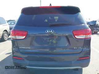 2016 Kia Sorento EX with VIN 5XYPH4A58GG047760, listed as a IAAI auction lot 41841771 with 130,102 mi miles. Bid and sale history available at carsss.com. Image 17.