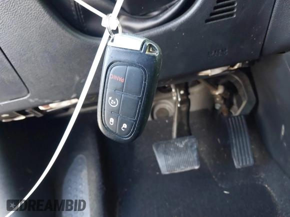 2019 Jeep Cherokee Latitude Plus with VIN 1C4PJMLB4KD418282, listed as a IAAI auction lot 42020995 with 58,000 mi miles and . Bid and sale history available at DreamBid. Image 11.