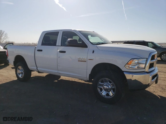 2018 Ram 2500 Tradesman with VIN 3C6UR5CJ0JG378557, listed as a Copart auction lot 47132455 with 105,773 mi miles and Salvage Title. Bid and sale history available at carsss.com. Image 4.