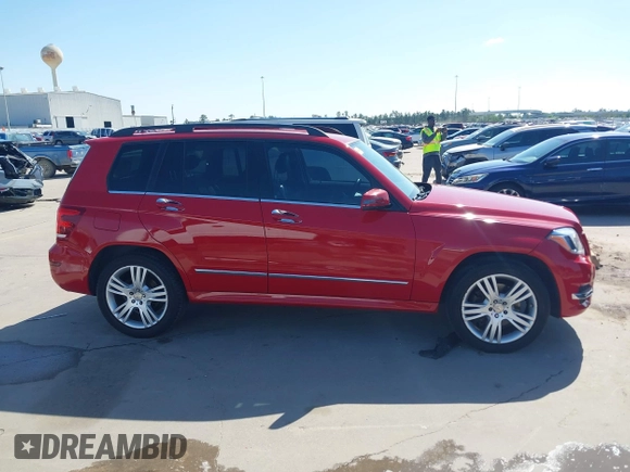 2014 Mercedes-Benz GLK 350 z VIN WDCGG5HB4EG280320, wystawiony jako IAAI lot #41956286 z przebiegiem 157 782 mil mil oraz . Historia ofert i sprzedaży dostępna na DreamBid. Obrazek 14.