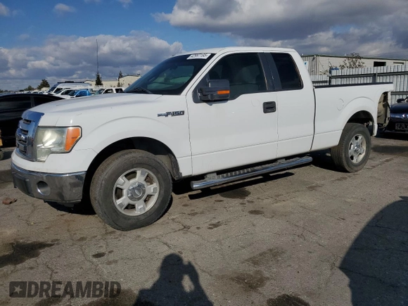 2011 Ford F-150 XL with VIN 1FTFX1CF4BFD42157, listed as a Copart auction lot 42997195 with 231,424 mi miles and Salvage Title. Bid and sale history available at carsss.com. Image 1.
