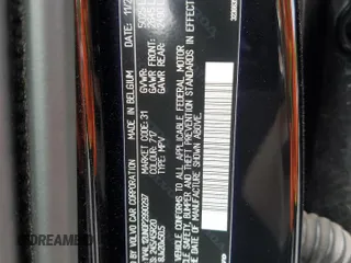 2023 Volvo XC40 Plus Bright Theme с VIN YV4L12UN0P2990297, выставлен на аукционе Copart как лот 58774155 с пробегом 24 189 миль миль и Списание • Salvage title. История ставок и продаж доступна на DreamBid. Изображение 13.