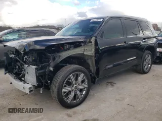 2024 Toyota Sequoia SR5 with VIN 7SVAAABA2RX046985, listed as a Copart auction lot 84239044 with 7,418 mi miles and Clean Title. Bid and sale history available at carsss.com. Image 1.