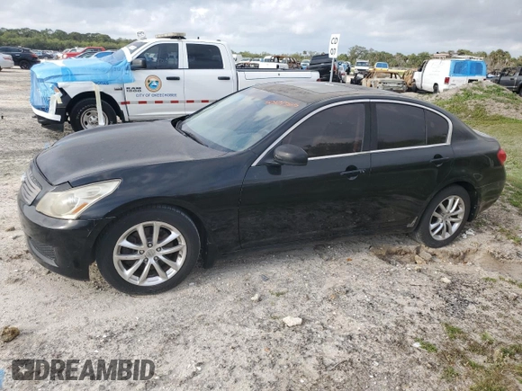 2008 Infiniti G35 Journey z VIN JNKBV61E18M227062, wystawiony jako Copart lot #50101565 z przebiegiem 134 599 mil mil oraz Szkoda całkowita • Salvage title. Historia ofert i sprzedaży dostępna na DreamBid. Obrazek 1.