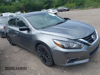 2017 Nissan Altima SV с VIN 1N4AL3AP4HC266324, выставлен на аукционе IAAI как лот 42170025 с пробегом 127 595 миль миль и . История ставок и продаж доступна на DreamBid. Изображение 1.
