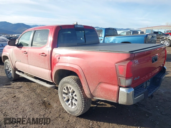 2018 Toyota Tacoma SR with VIN 3TMCZ5AN2JM134145, listed as a IAAI auction lot 41124645 with 61,302 mi miles. Bid and sale history available at carsss.com. Image 3.