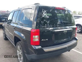2016 Jeep Patriot High Altitude z VIN 1C4NJRFBXGD746412, wystawiony jako IAAI lot #42217173 z przebiegiem 74 409 mil mil oraz . Historia ofert i sprzedaży dostępna na DreamBid. Obrazek 3.