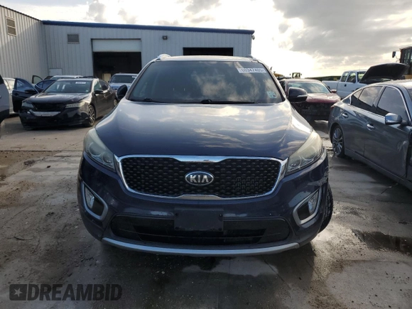 2016 Kia Sorento EX z VIN 5XYPH4A16GG062092, wystawiony jako Copart lot #60347405 z przebiegiem 164 232 mil mil oraz Szkoda całkowita • Salvage title. Historia ofert i sprzedaży dostępna na DreamBid. Obrazek 5.