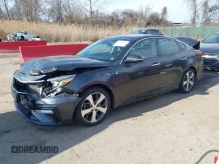 2019 Kia Optima LX with VIN 5XXGT4L34KG314075, listed as a IAAI auction lot 41656527 with 72,131 mi miles. Bid and sale history available at carsss.com. Image 18.