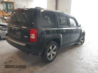 2016 Jeep Patriot Latitude with VIN 1C4NJRFB3GD746204, listed as a IAAI auction lot 42381018 with 89,247 mi miles and . Bid and sale history available at DreamBid. Image 4.