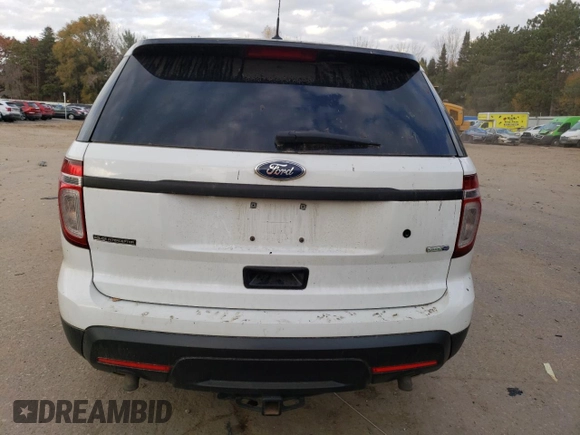 2015 Ford Utility Police Interceptor with VIN 1FM5K8AR7FGC08738, listed as a Copart auction lot 78372454 with 277,199 mi miles and Clean Title. Bid and sale history available at carsss.com. Image 6.