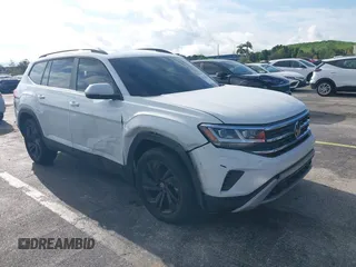 2023 Volkswagen Atlas SE с VIN 1V2WR2CA3PC546489, выставлен на аукционе IAAI как лот 40277996 с пробегом 22 459 миль миль и . История ставок и продаж доступна на DreamBid. Изображение 1.