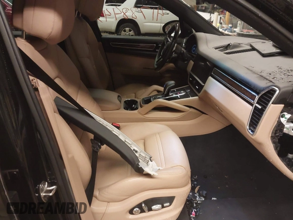 2020 Porsche Cayenne с VIN WP1AA2AY1LDA06726, выставлен на аукционе IAAI как лот 41788447 с пробегом 44 985 миль миль и . История ставок и продаж доступна на DreamBid. Изображение 5.
